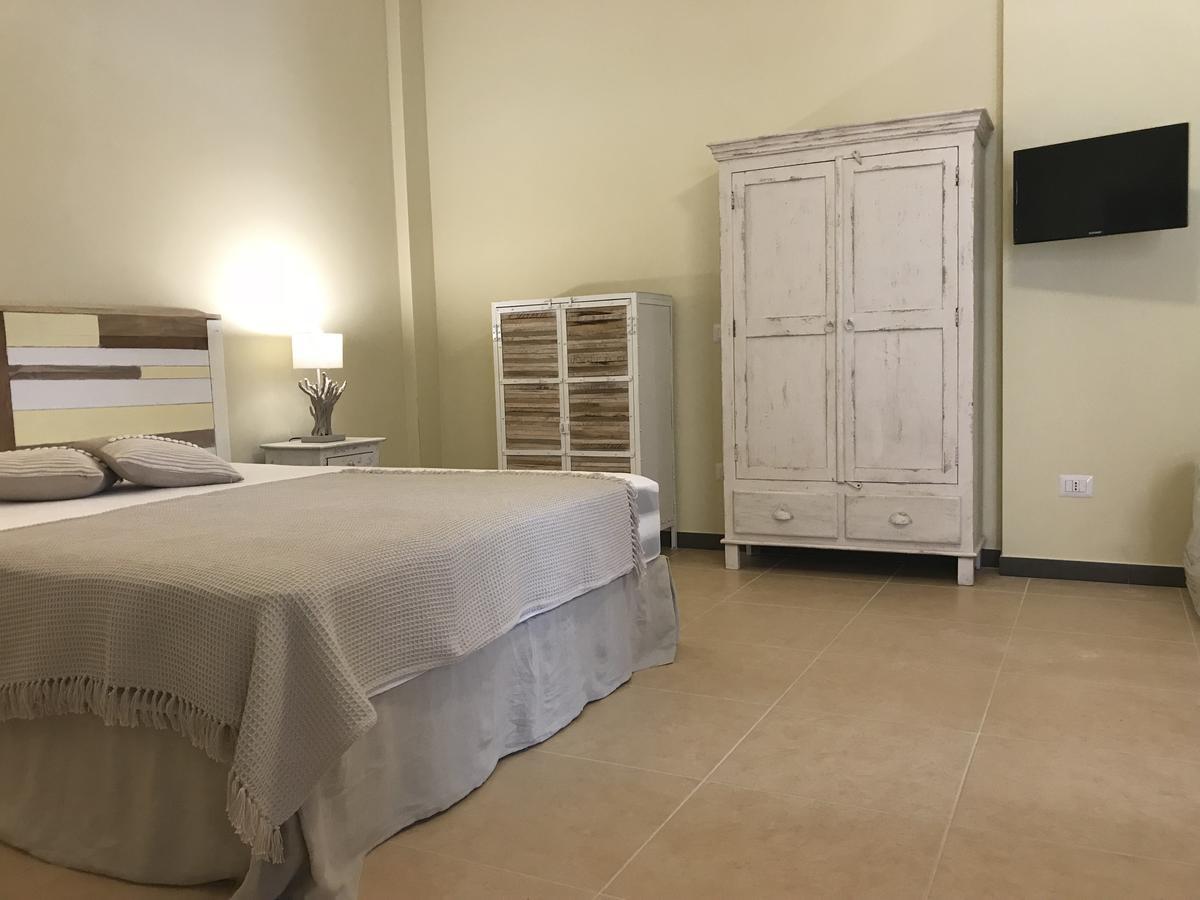 Villa Dei Ginepri ガリポリ エクステリア 写真